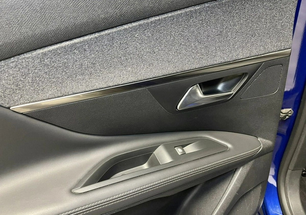 Peugeot 3008 cena 93000 przebieg: 116000, rok produkcji 2019 z Jasień małe 781